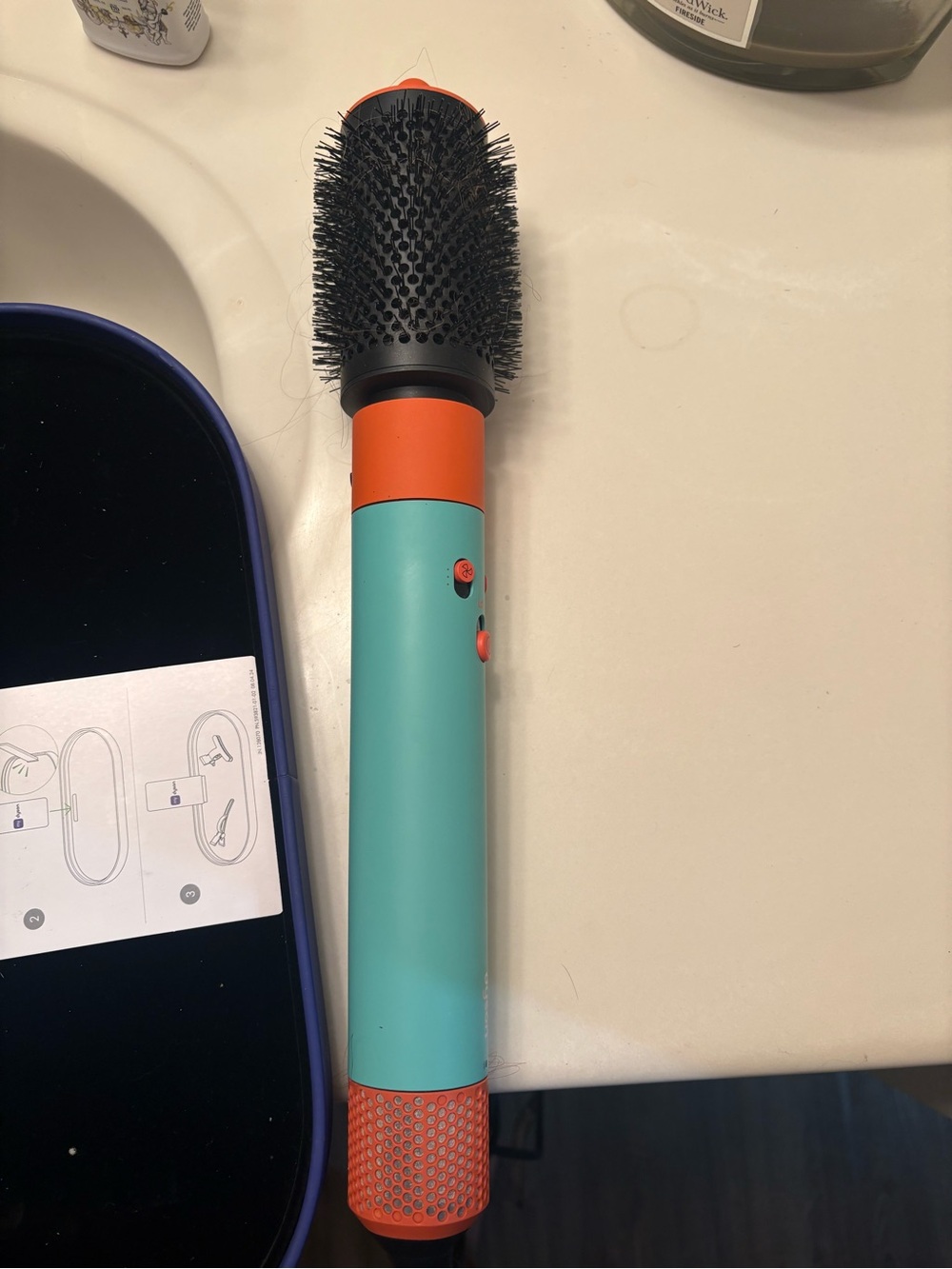 Dyson Airwrap i.d. Multi-Styler in blue and orange - Picture 5 of 12